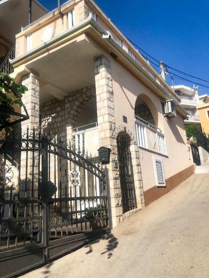 Apartments Moracanin Sutomore Exterior foto